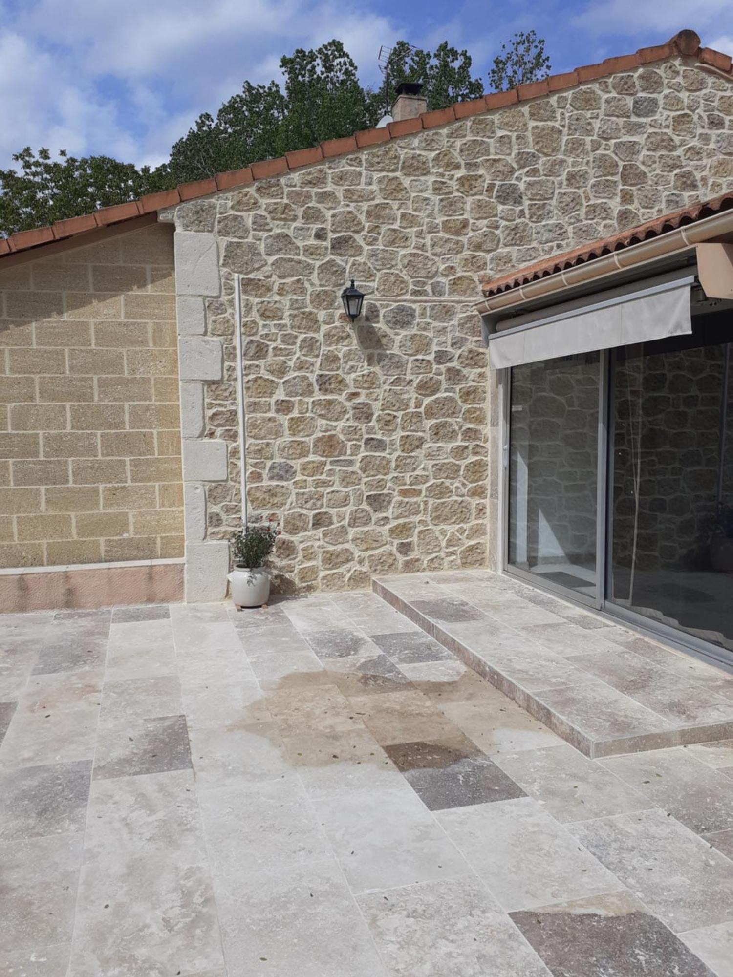 B&B Gite D'Ayran Saint-Quentin-la-Poterie Exterior photo